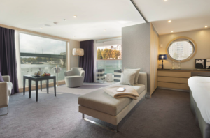 Royal One Bedroom Suite
